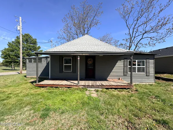 1801 Broadway St E, Joplin, MO 64801