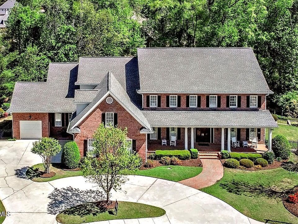 1st image of 217 Forest Creek Dr