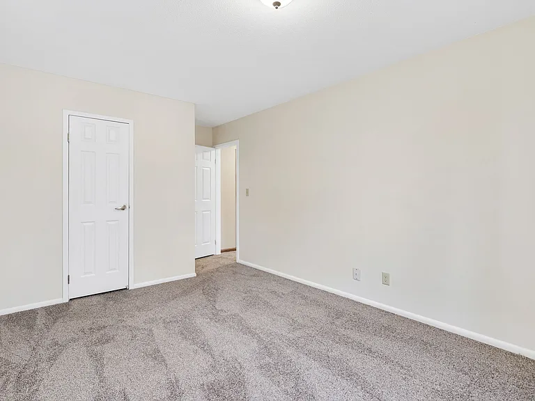 Virginia Estates bedroom