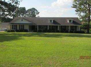 308 Clubview Dr, Moultrie, GA 31768