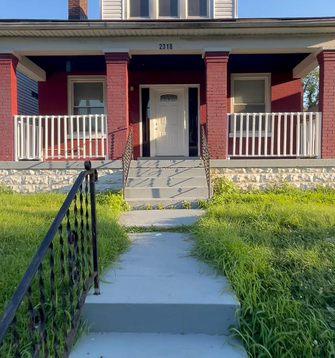 2318 Hale Ave — Photo 1