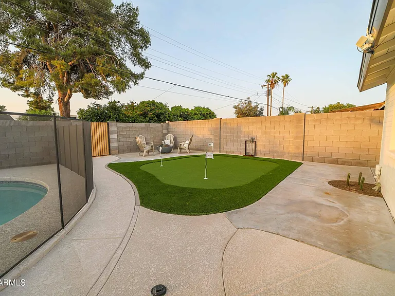 1224 E Alameda Dr — Photo 14