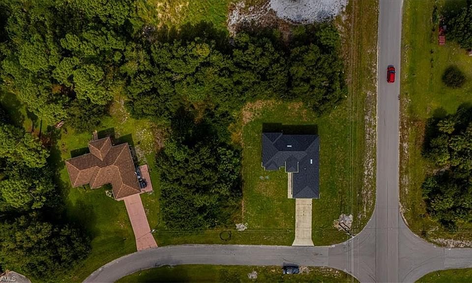 1st image of 102 Parish DR