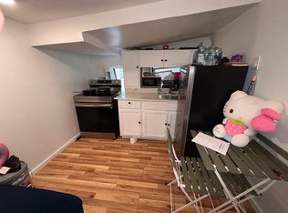 3001 NW 35th St #21, Miami, FL 33142