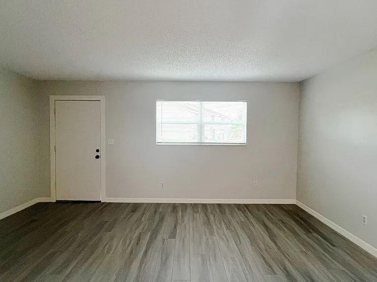 3758 Aristotle Ave — Photo 10