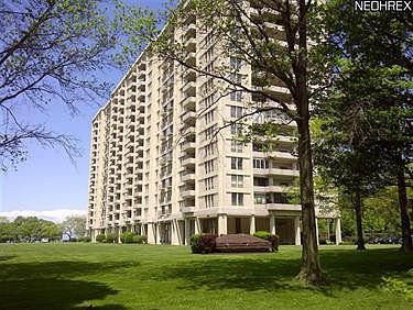 1st image of 1 Lake Shore Blvd Suite 1112