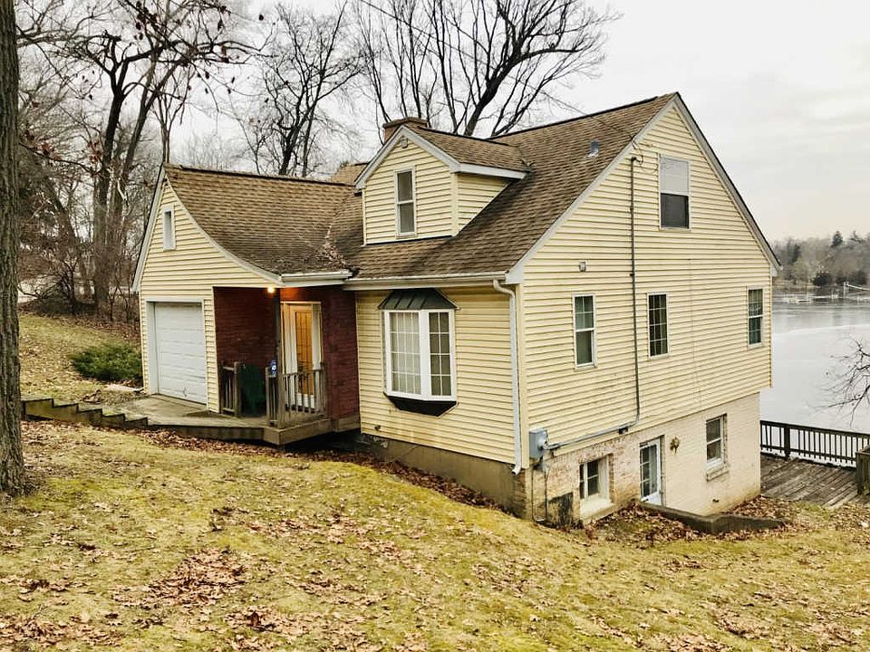 241 W Lake Shore Dr, Tower Lakes, IL 60010 Zillow