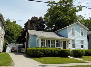 18 Clay St, North East, PA
