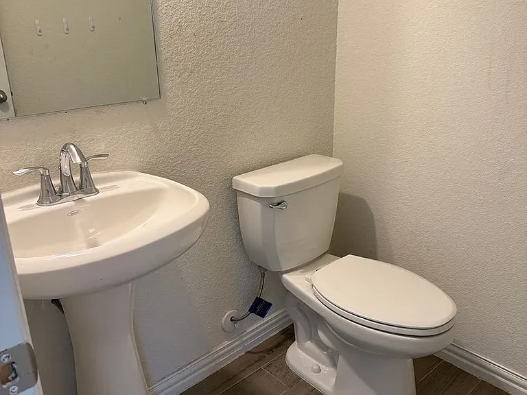 5609 Annie Creek Rd — Photo 16