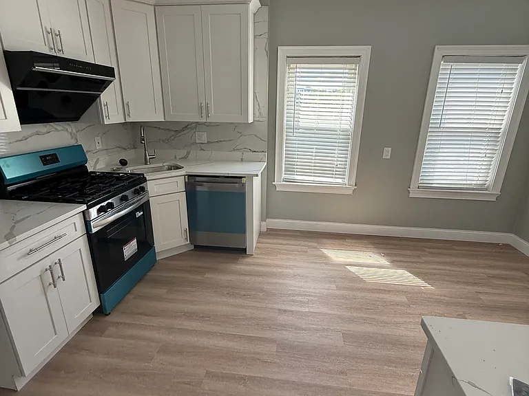 22 Westford St #2 — Photo 8