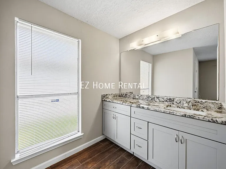 2778 Glen Haven Dr — Photo 12