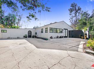 1845 Calgary Ln, Los Angeles, CA 90077