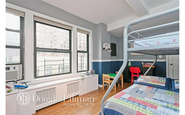 Sold by Douglas Elliman | media 4