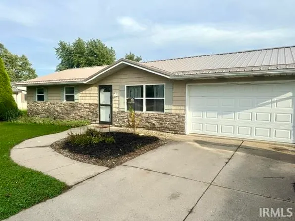 21724 N State Road 101, Woodburn, IN 46797