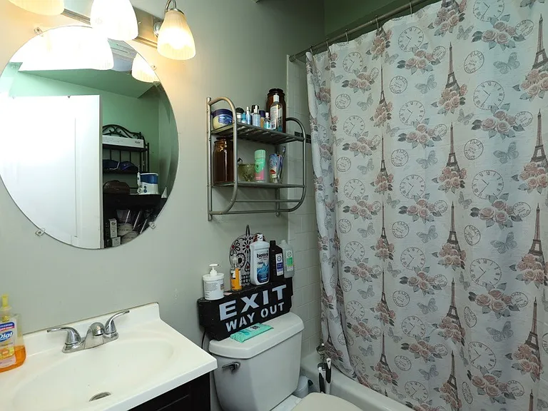 1738 W Altgeld St #K02J — Photo 18