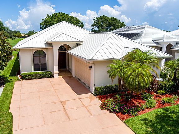 4th image of 9422 Poinciana Court