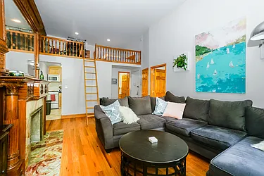 Rented by Bond New York