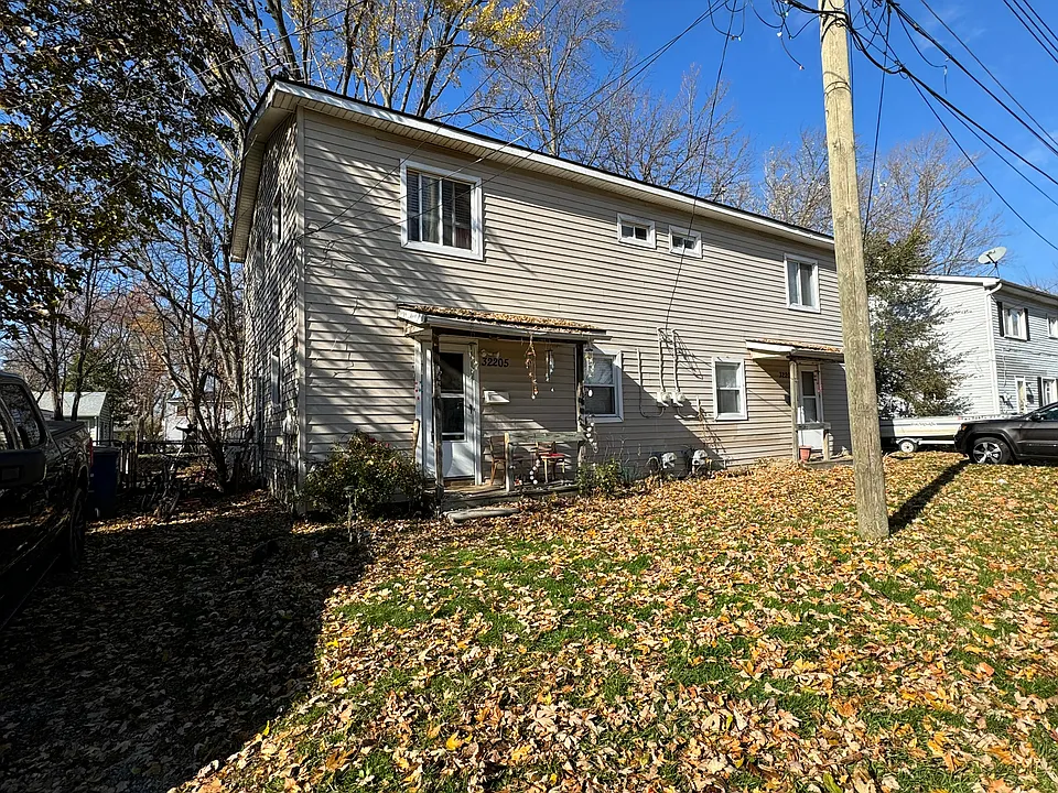 32205 Ontonagon Ct #A
