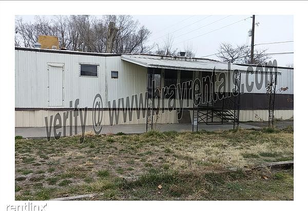 3105 F Rd. front