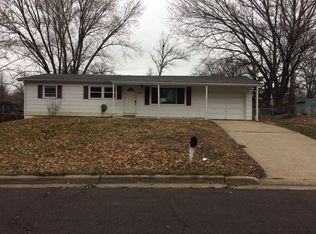 2805 N Willowbrook Rd, Columbia, MO 65202