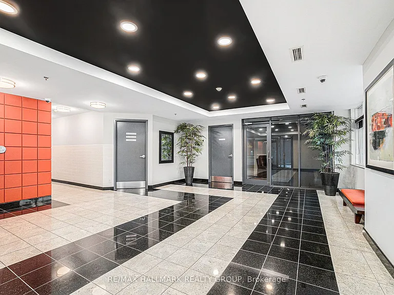 445 Laurier Ave W #Penthouse 4 — Photo 3