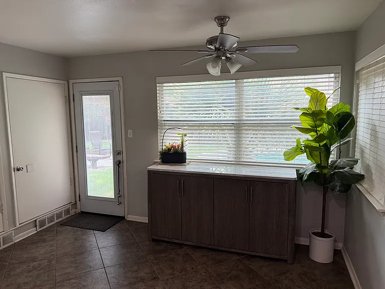 3130 Tower Trl — Photo 7