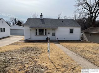 6651 Decatur St, Omaha, NE 68104