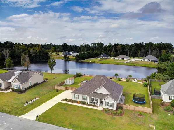 120 Great Egret Ln, Brunswick, GA 31523