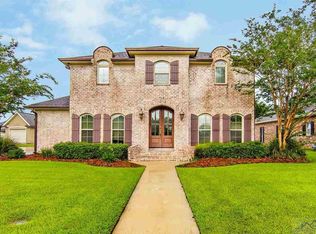 712 Rosedown Dr, Thibodaux, LA 70301