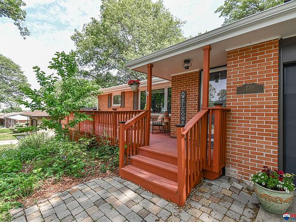 4th image of 230 Wedgewood Dr