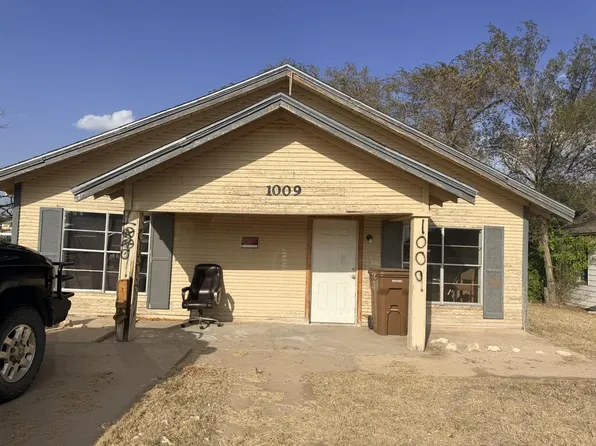 1009&11 S Scurry St, Big Spring, TX 79720