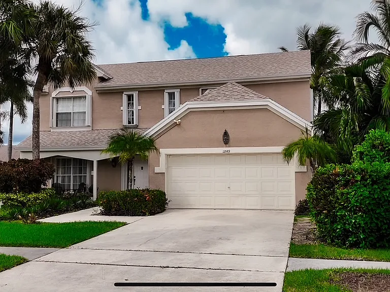 12149 Quilting Ln — Photo 2