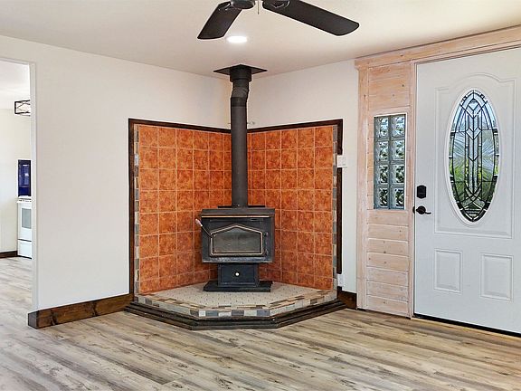 3rd image of 257 Cerro Rd