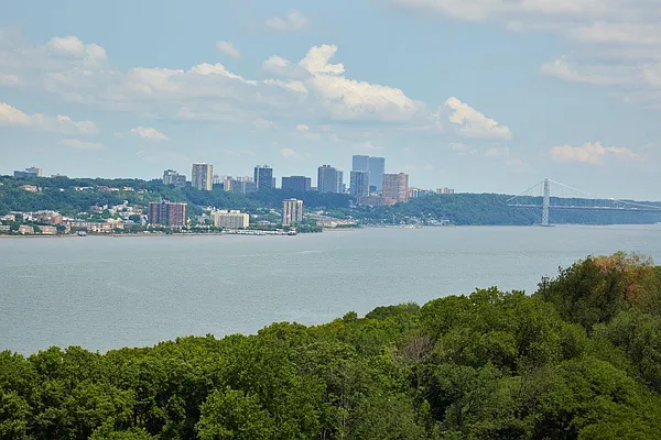 Sold by Brown Harris Stevens | media 17