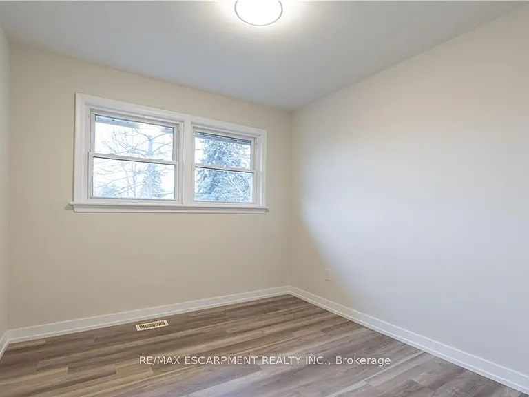 9 W 22nd St #1 — Photo 10