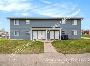 440 Stratford Way #4, Holland, MI 49423