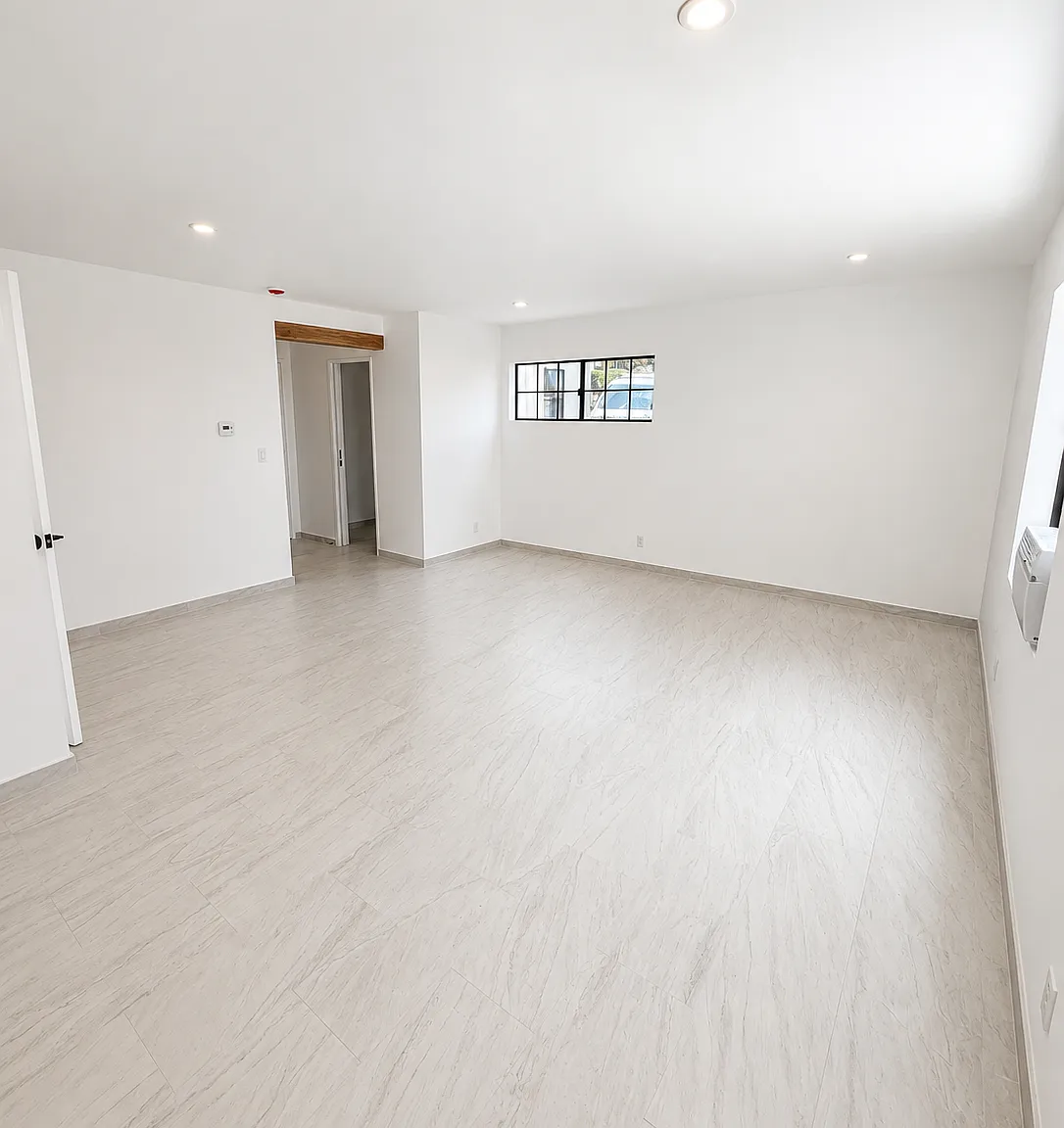 532 E Arrellaga St — Photo 3