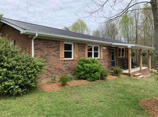 137 Martin Ln, Gainesboro, TN 38562