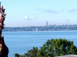 220 1st St APT 502, Kirkland, WA 98033