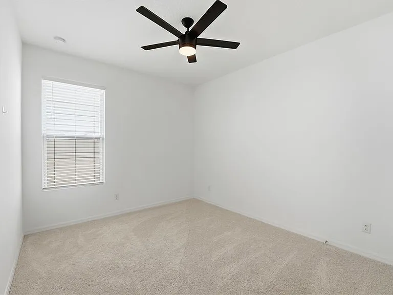 6550 Barnstorm Way — Photo 25