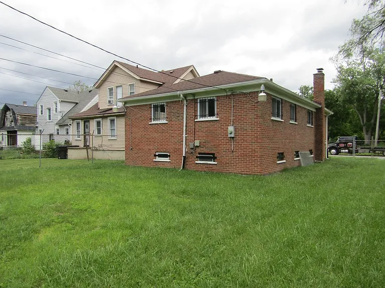 14939 Cruse St — Photo 5