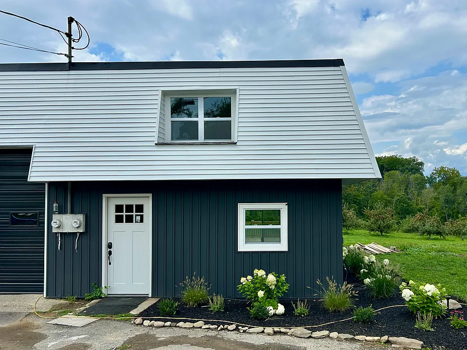 25 Helsley Rd #1