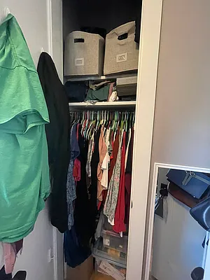 Rented by Delmark Realty LLC | media 46