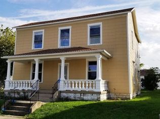 403 E Lima St, Wapakoneta, OH 45895