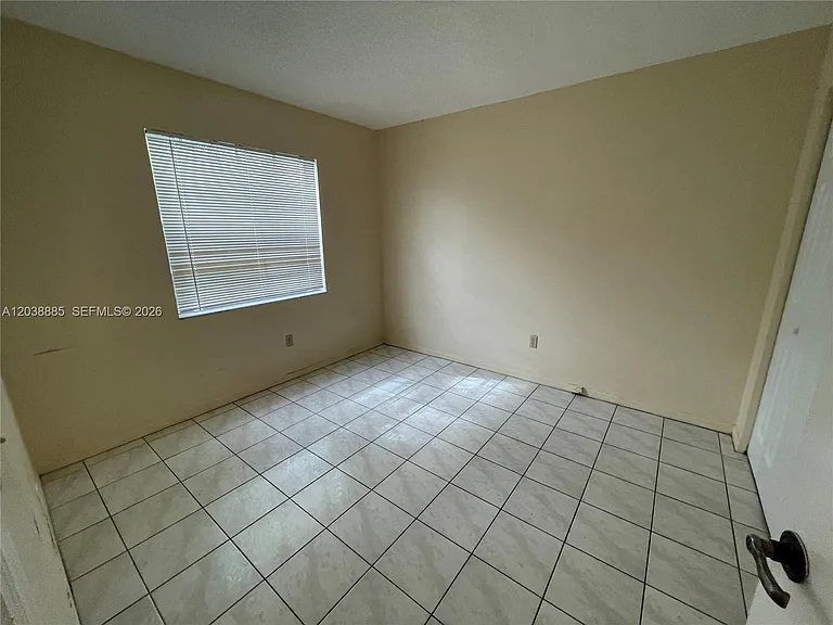 426 NE 210th Circle Ter #2-103 — Photo 27