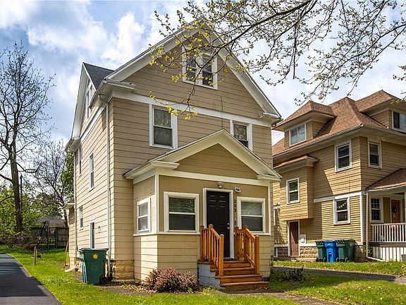 3rd image of 393 Brooks Ave