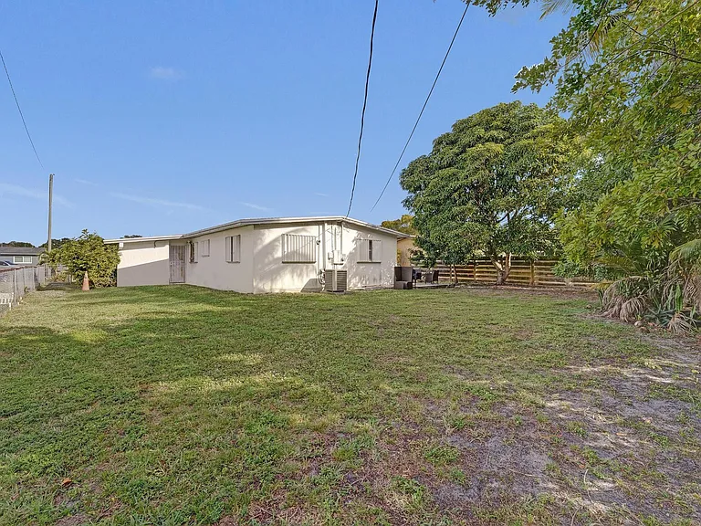 3322 McKinley St — Photo 59