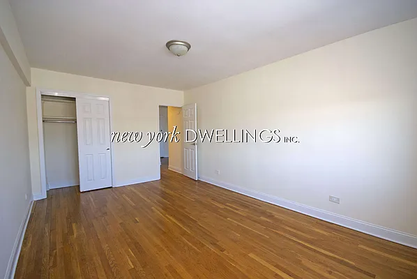 Rented by New York Dwellings LLC | media 21