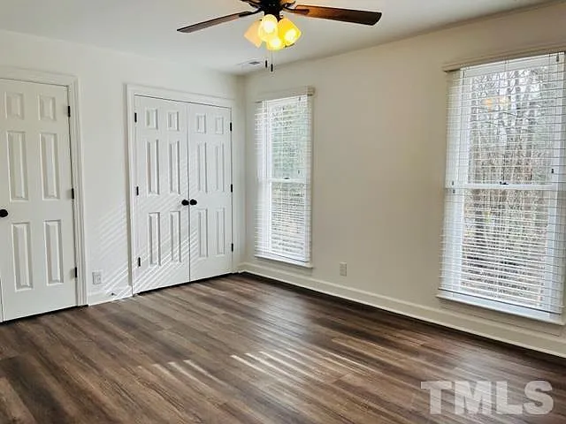 2112 N Hills Dr — Photo 13