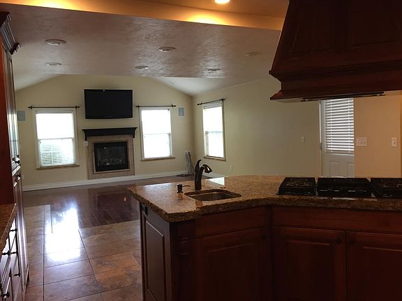 Main floor Family Room